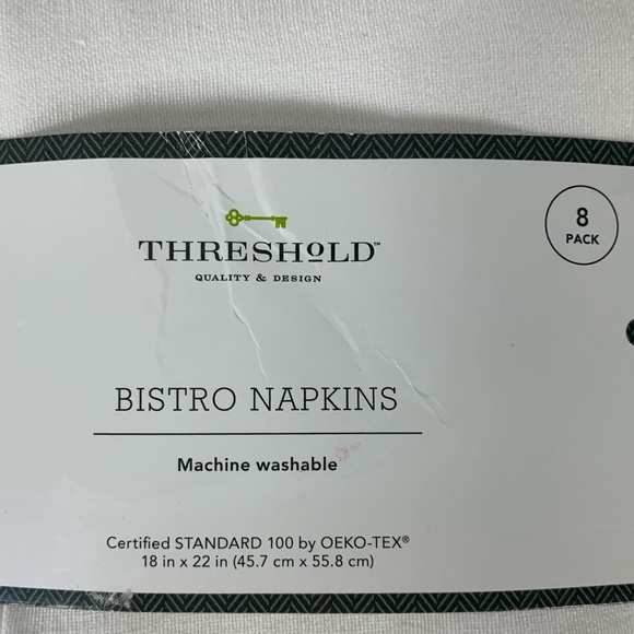 New 8 Pack Threshold Bistro Napkins White Beige - Picture 2 of 9